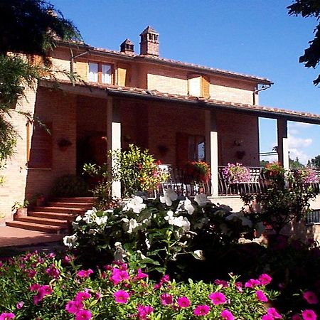 Agriturismo Malafrasca Siena Exterior photo