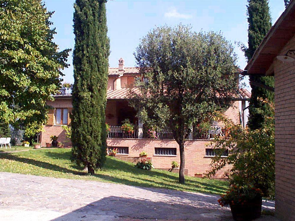 Agriturismo Malafrasca Siena Exterior photo