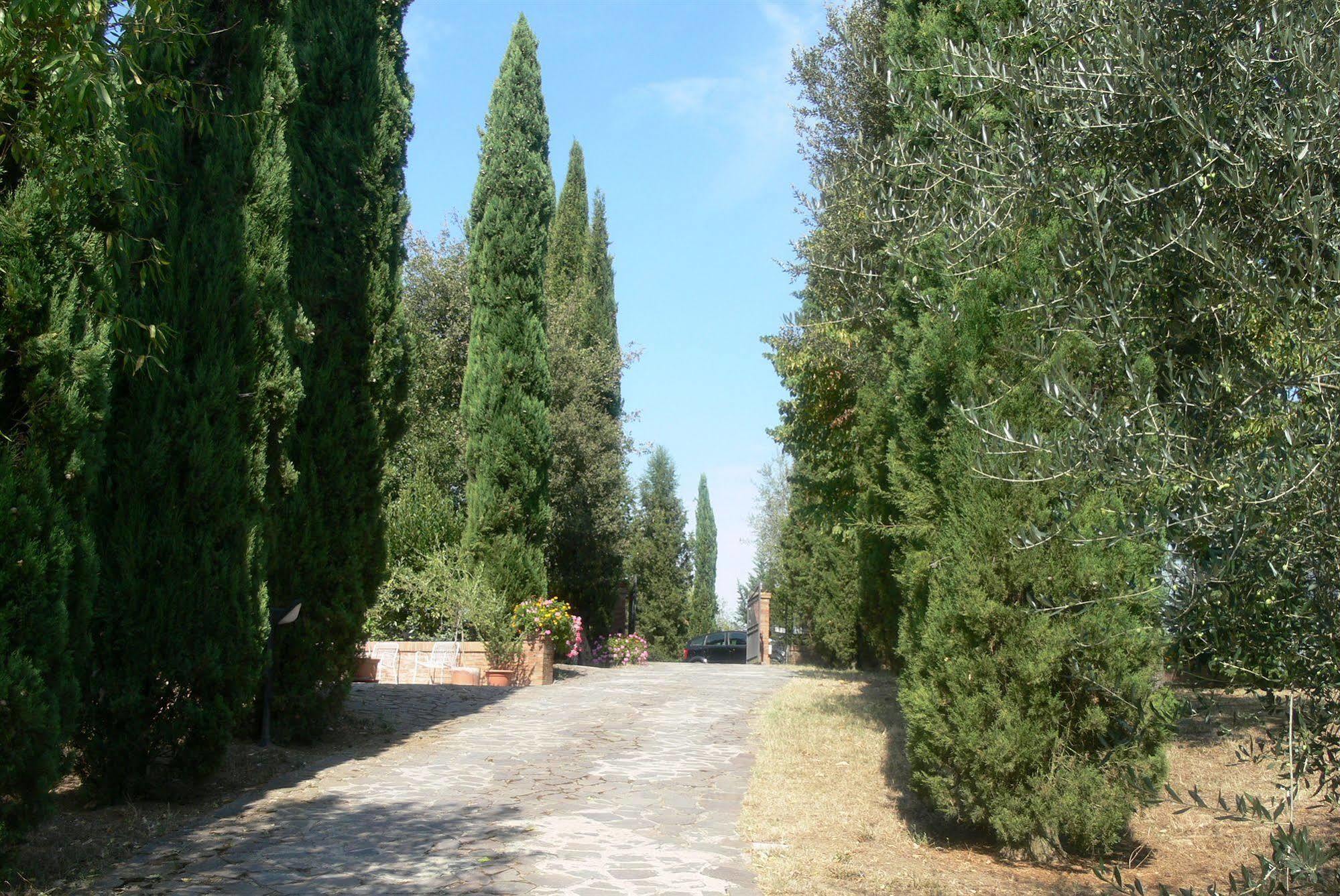 Agriturismo Malafrasca Siena Exterior photo